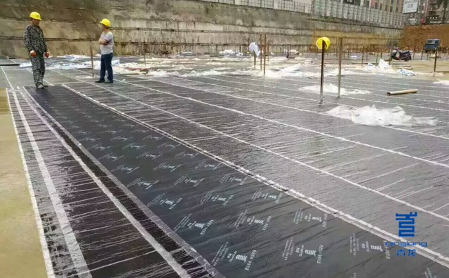 貴港平南中心商業(yè)廣場防水材料施工現(xiàn)場 貴港·平南中心商業(yè)廣場(圖2)